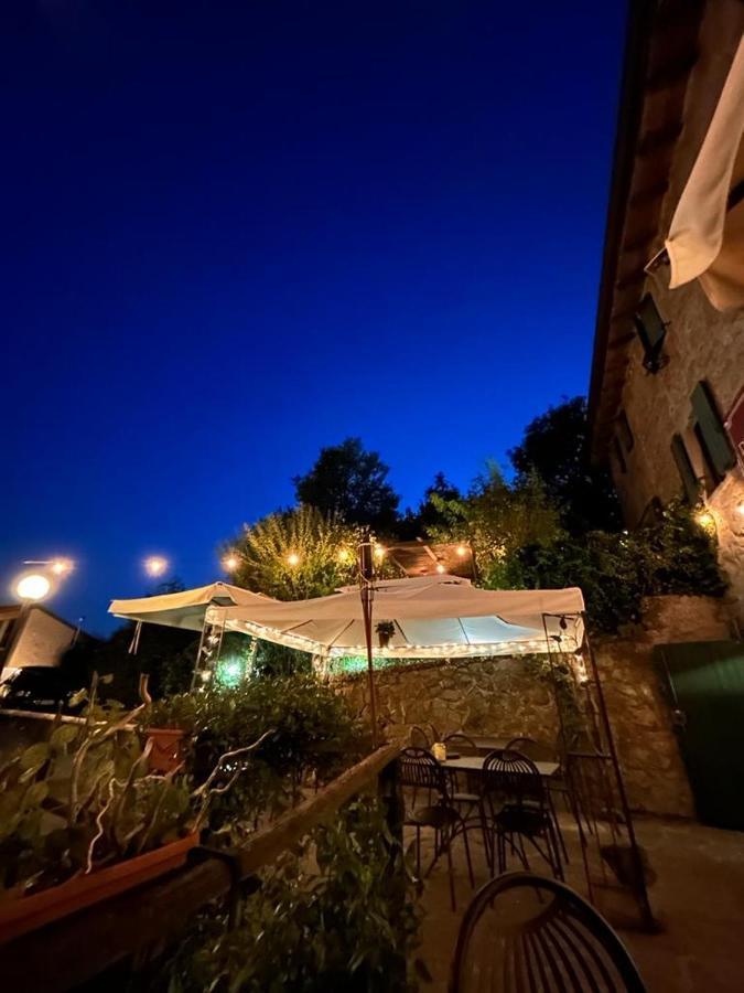Locanda Dei Fienili Del Campiaro Hotell Grizzana Exteriör bild